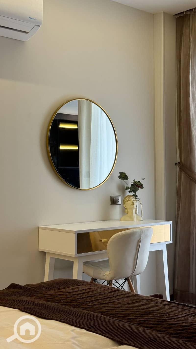 14 83309ebe-f6c1-4777-b604-0d1977c04ad3. jpg