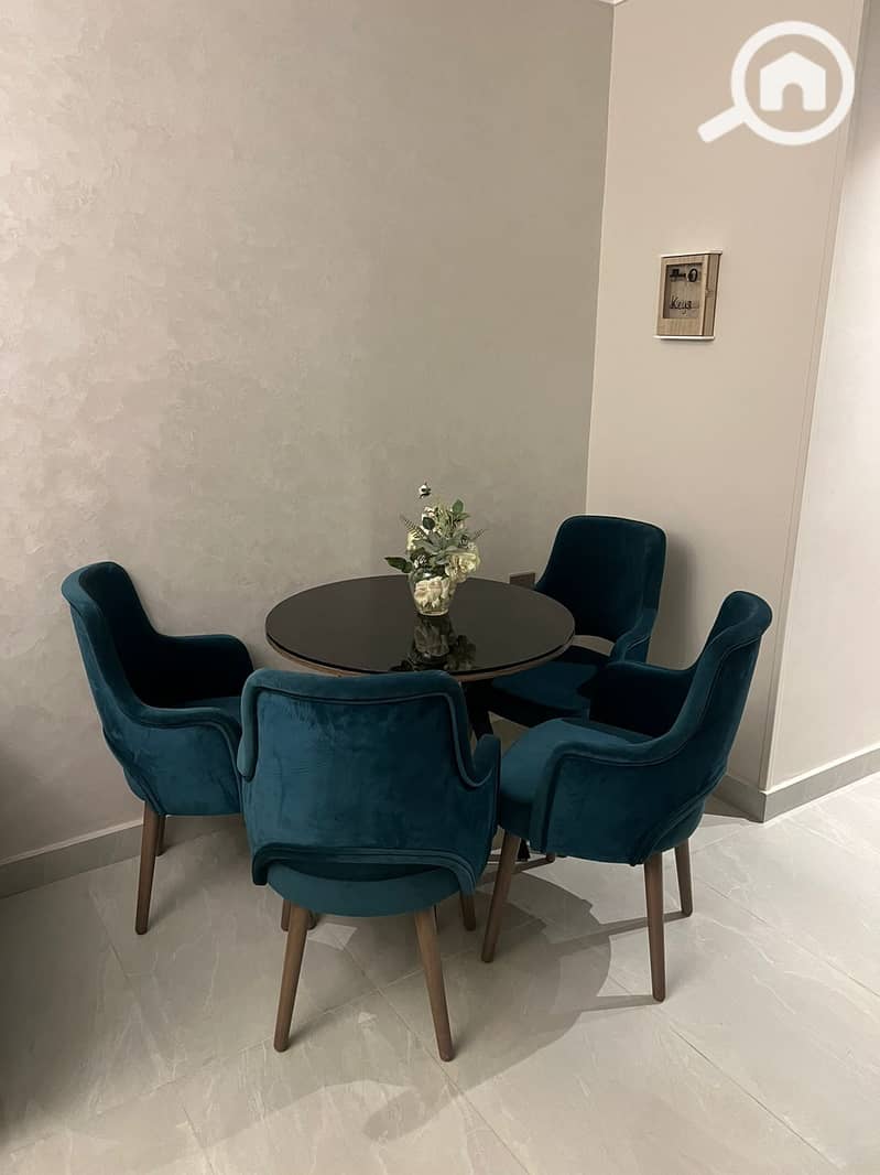 18 bbb1574e-03f1-466a-982f-00eb4a142b32. jpg