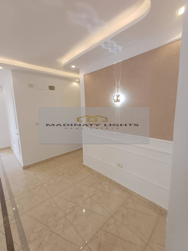 12 bc5d0f57-a692-42d7-b09e-23c5ef014d55. jpg