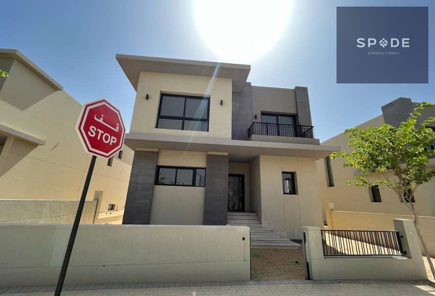 8 c40ef5b5-d900-43a1-b2a0-29d2295bafed. jpg