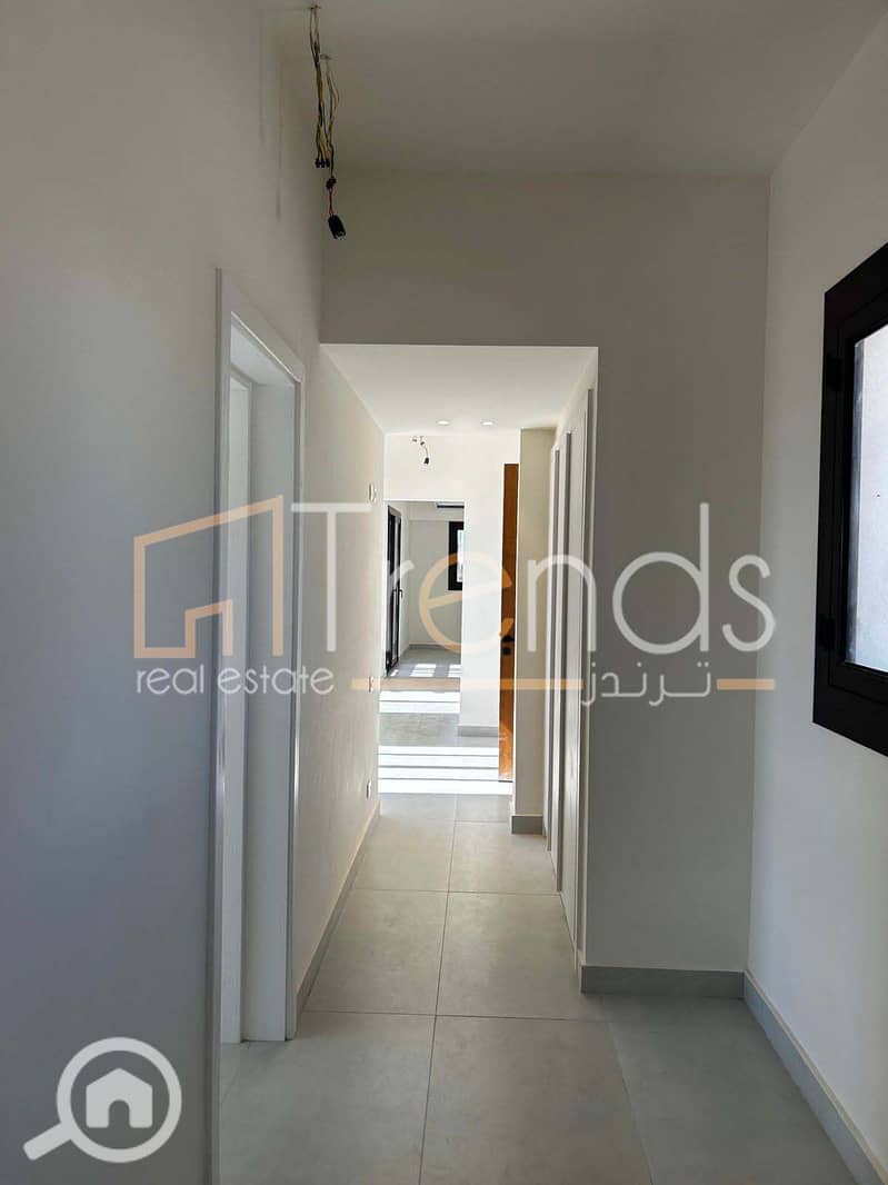 10 WhatsApp Image 2025-10-30 at 1.35. 49 PM. jpg