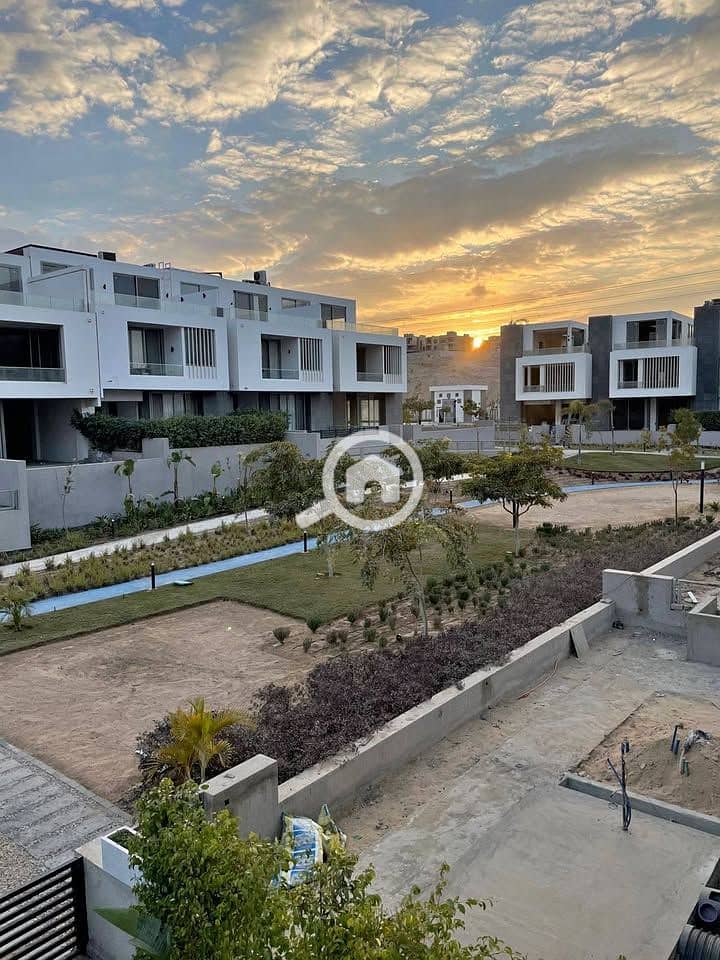 4 503329631_1758693184724247_2235671107255254257_n. jpg