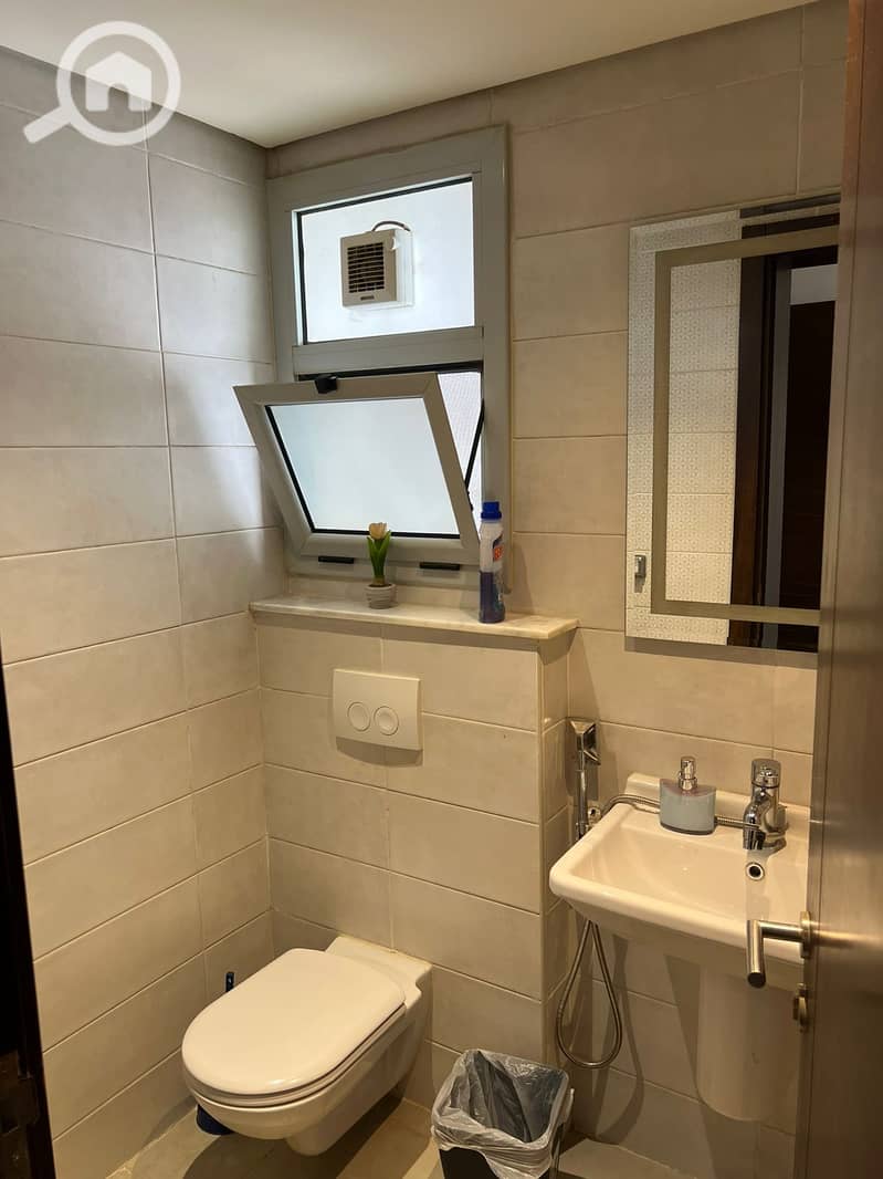 18 WhatsApp Image 2025-11-04 at 17.58. 14. jpeg