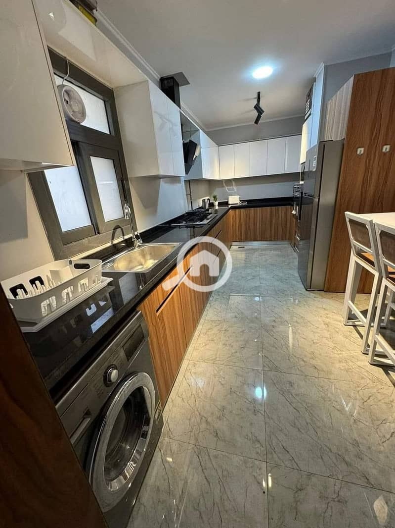 12 557921440_723712960689027_8774630866135724034_n. jpg