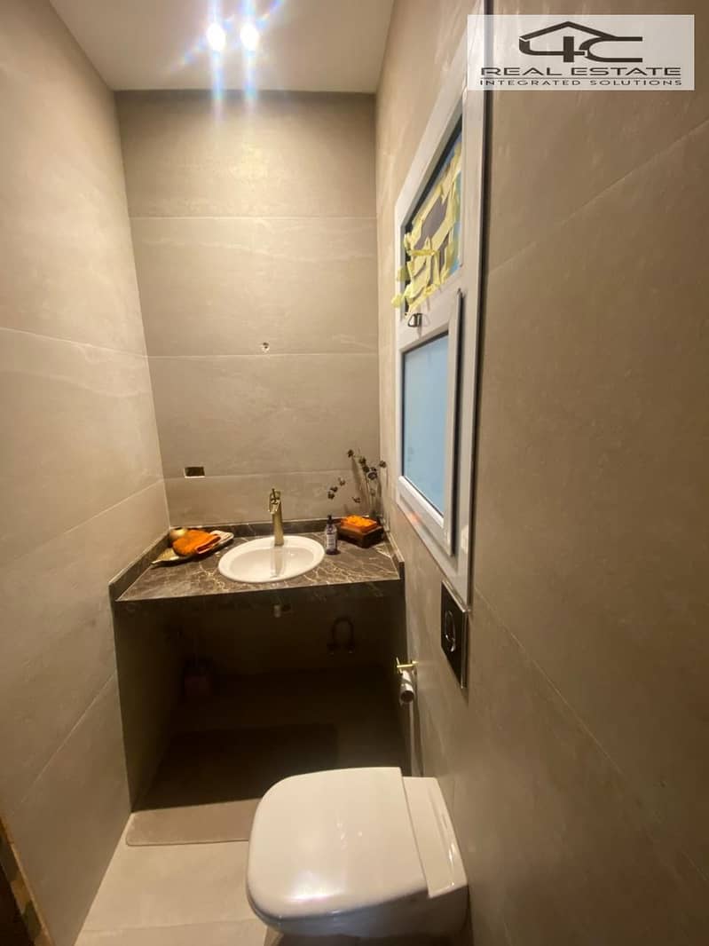 12 WhatsApp Image 2025-11-04 at 3.50. 19 PM. jpeg