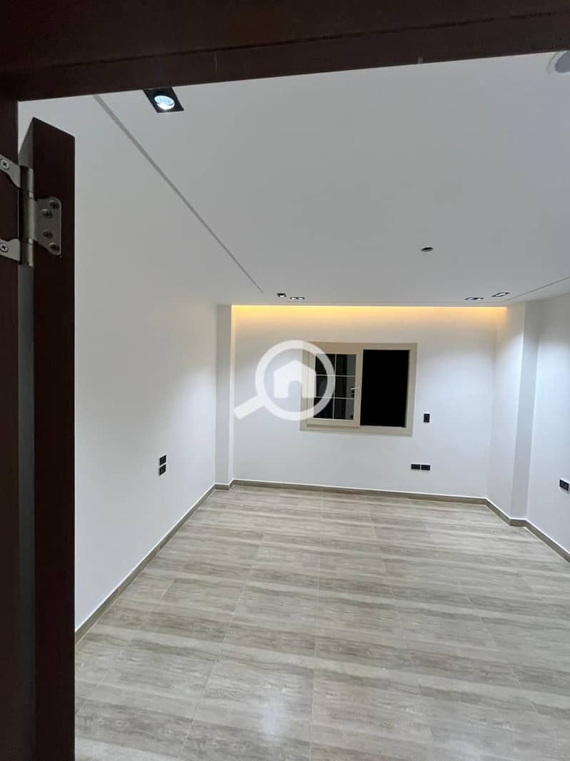 6 WhatsApp Image 2025-11-02 at 6.39. 17 PM. jpeg