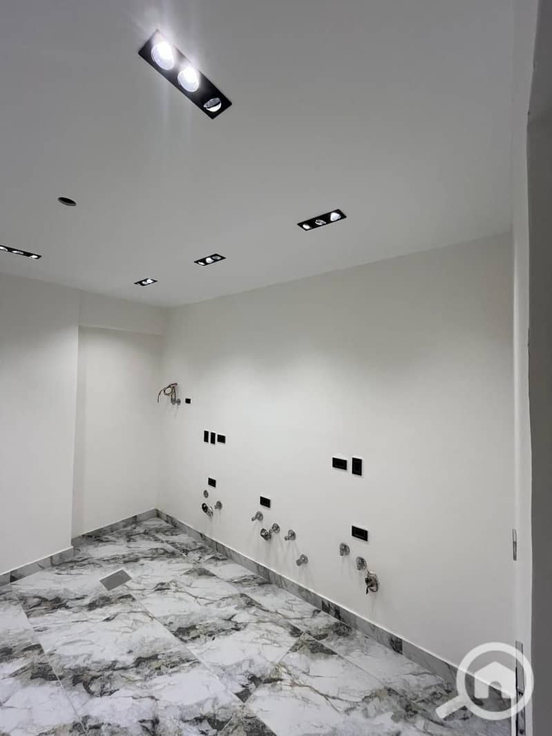 9 WhatsApp Image 2025-11-02 at 6.39. 09 PM (1). jpeg