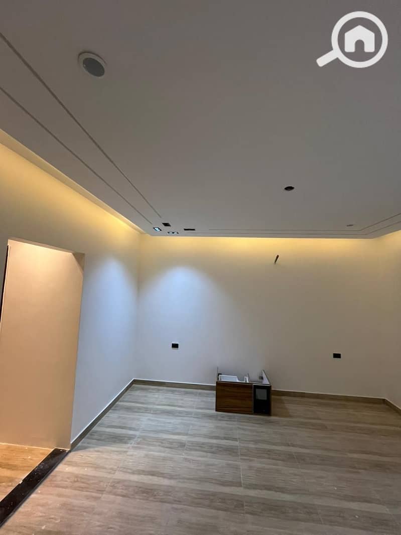 21 WhatsApp Image 2025-11-02 at 6.38. 53 PM. jpeg