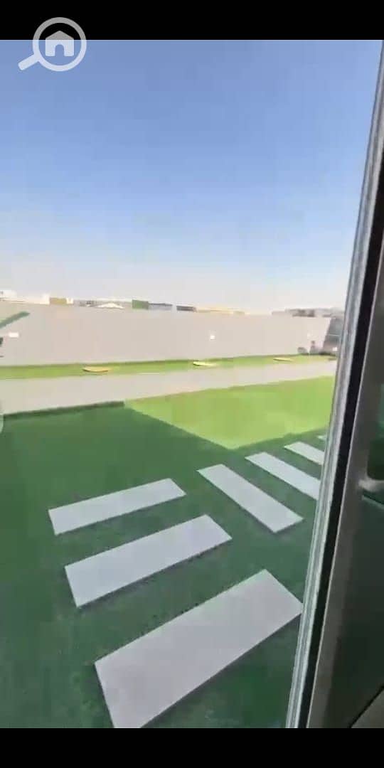 10 WhatsApp Image 2025-11-05 at 14.50. 34_3405035b. jpg