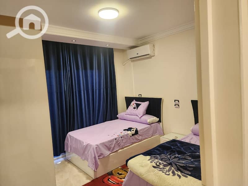 9 932d1ee6-7ae3-4a9e-a6aa-676bf97ff998. jpeg