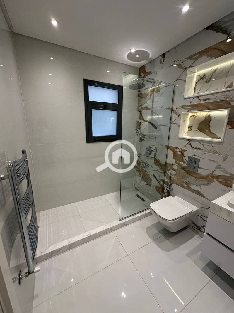 27 86c97201-59ba-42b4-85f4-f9c8cd676947. jpeg