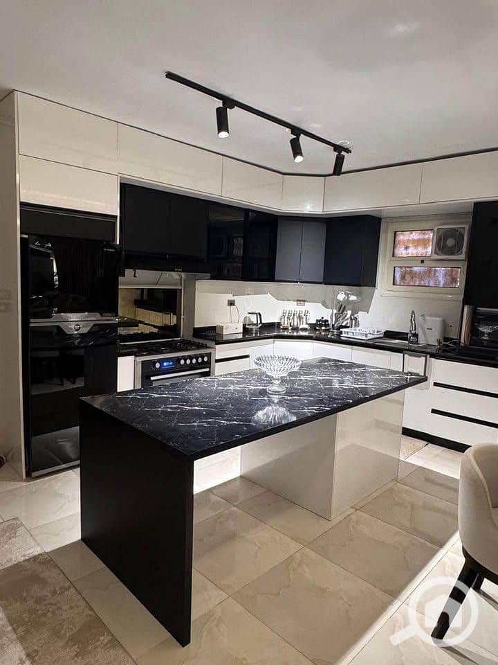 7 539585822_1560396638272161_3585862331319111021_n. jpg