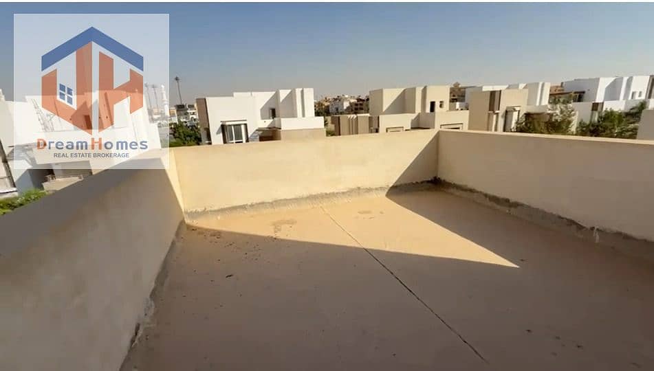 6 7e6b41ea-181a-4f26-a6d7-b3fe5289e0f4. jpeg