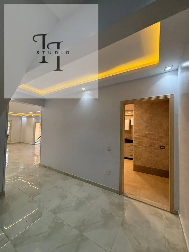 8 WhatsApp Image 2025-11-05 at 1.19. 04 PM (1). jpeg