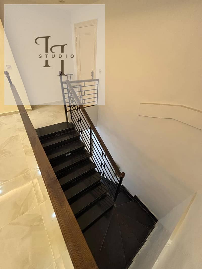 12 WhatsApp Image 2025-11-05 at 1.19. 03 PM (2). jpeg