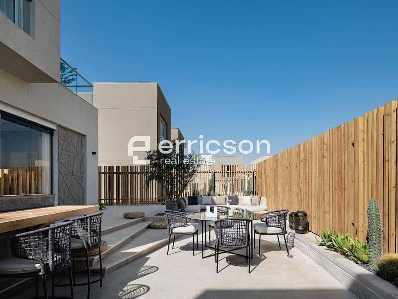 15 Untitled design (23). jpg