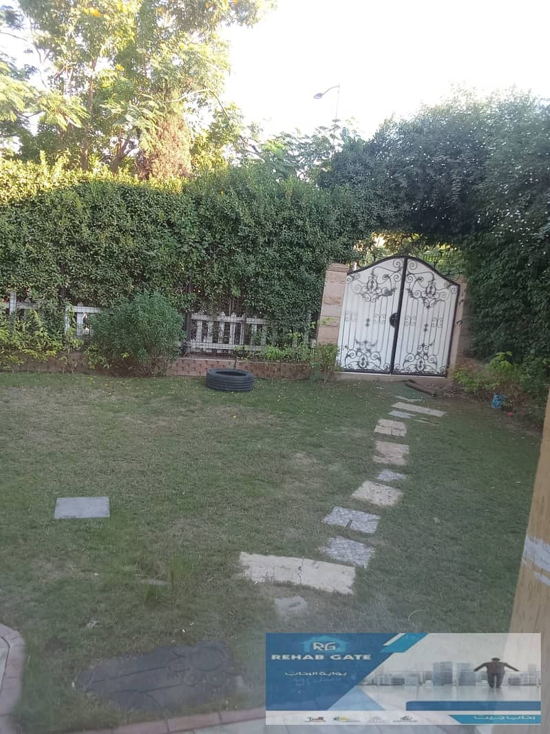 6 806e4c36-ae2b-41e1-bb3d-b6d8506fe1bb. jpg