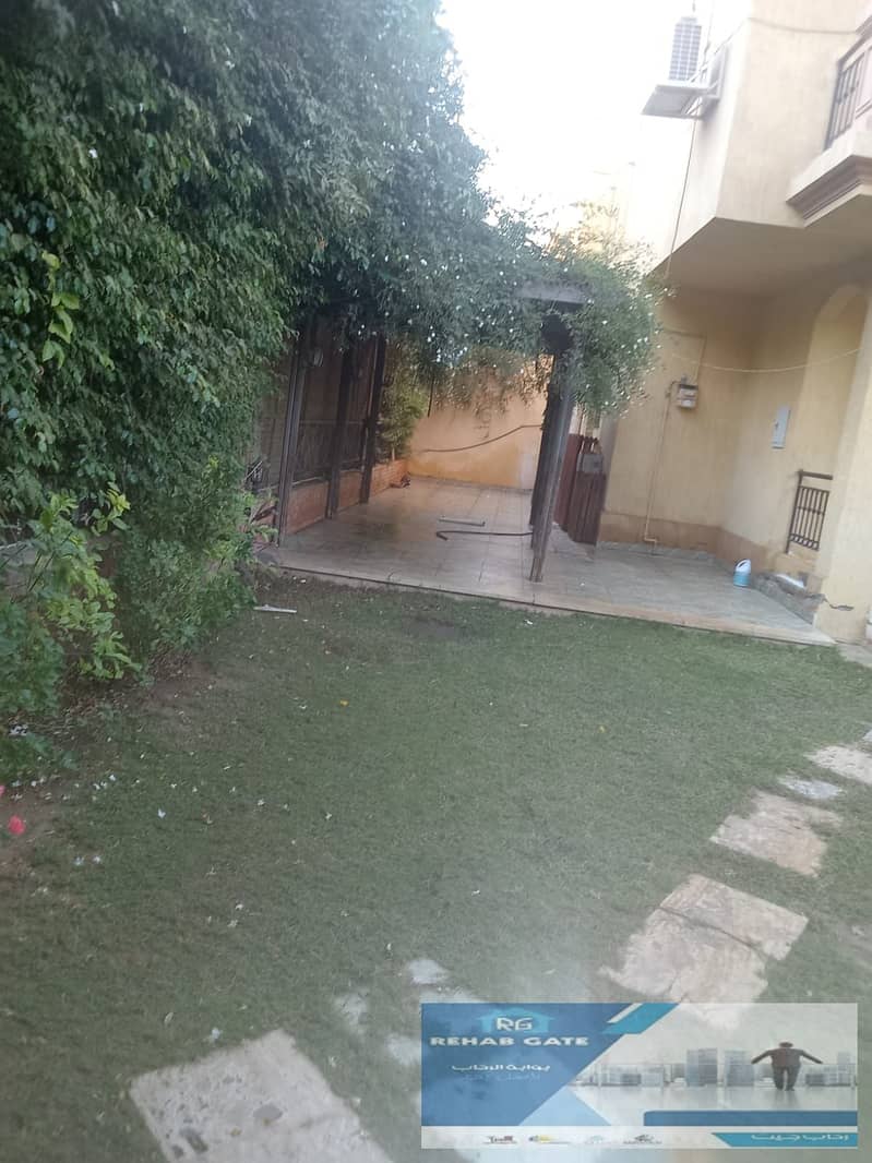 8 139786d1-cd8c-4e03-851c-bcb6dc7dbdfd. jpg