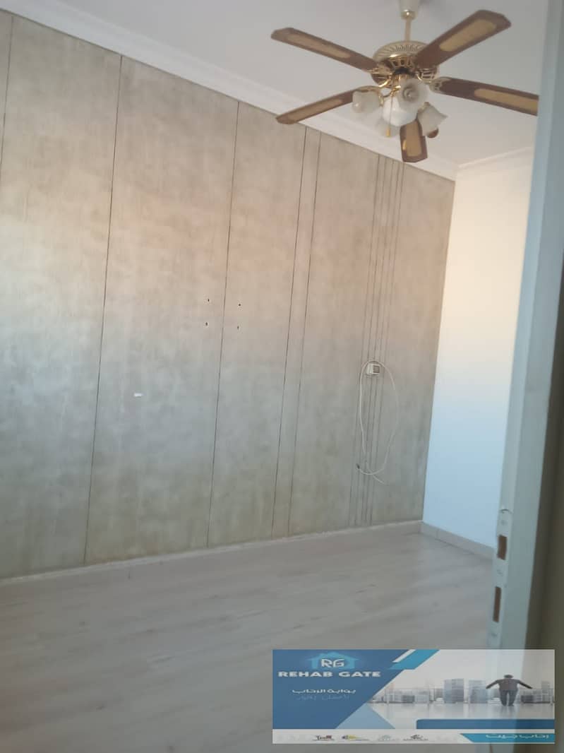 13 27f1bfcc-c3bc-4d32-b9b1-3764c9176967. jpg