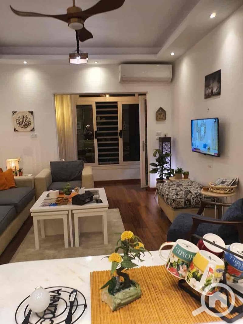 2 0302f006-3db7-4e1e-bba9-07f9cc434e64. jpg