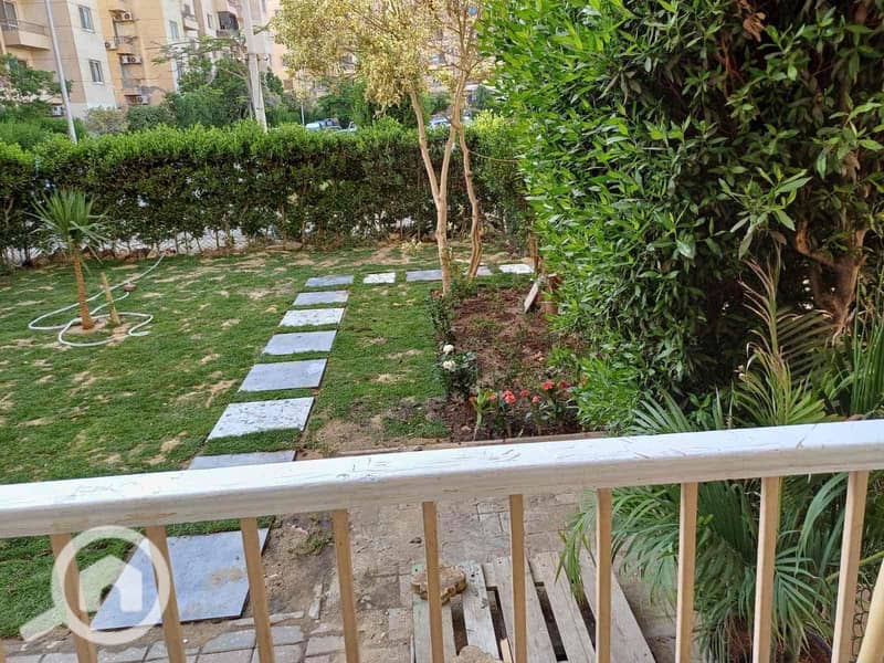 5 af109881-6011-44b5-a790-52872e5f6d61. jpg