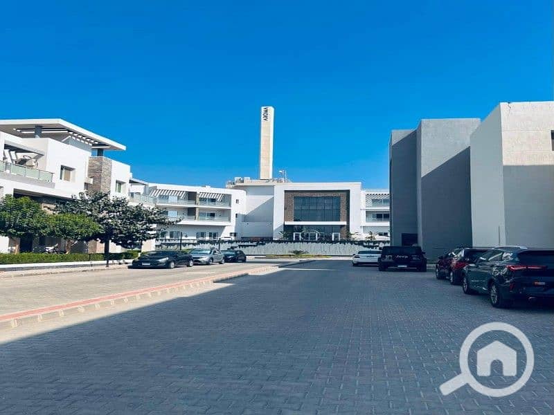 4 WhatsApp Image 2025-03-08 at 12.16. 02 PM. jpeg