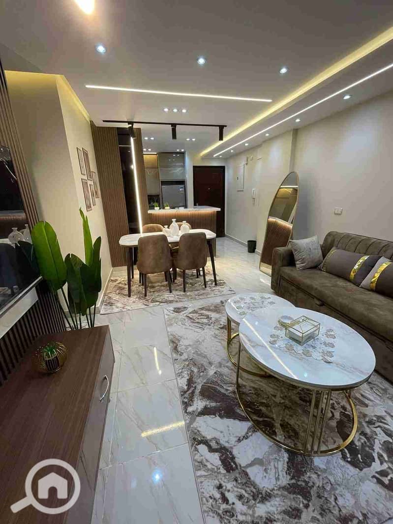 1000157990. jpg 1000157990. jpg