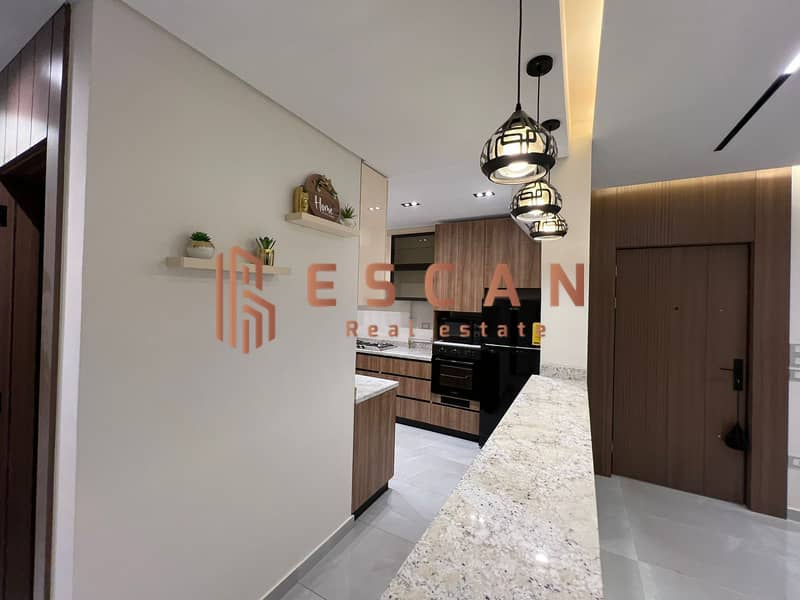 11 U995221 (11). jpg