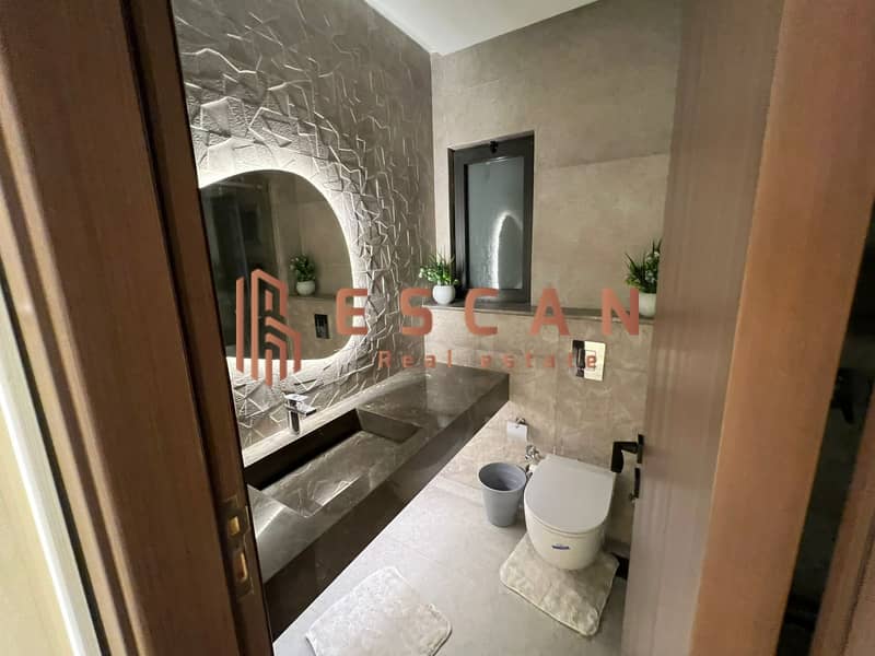 20 U995221 (14). jpg