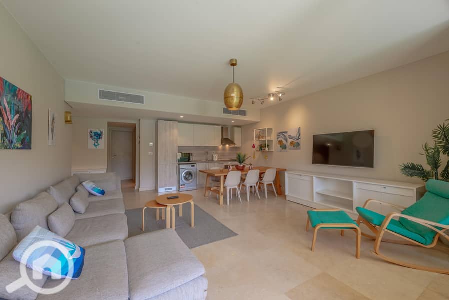 2 WhatsApp Image 2025-06-04 at 22.41. 55_fdfce35a. jpg