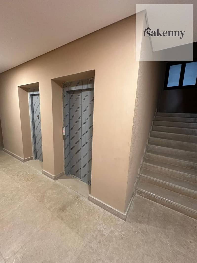 10 WhatsApp Image 2025-11-03 at 13.54. 08_41619088. jpg