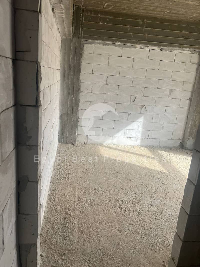 8 WhatsApp Image 2025-11-05 at 2.40. 11 PM. jpeg