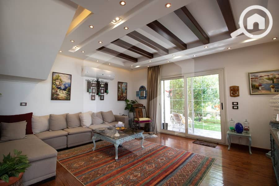 4 Mountain View Chill Out Park 4. jpg