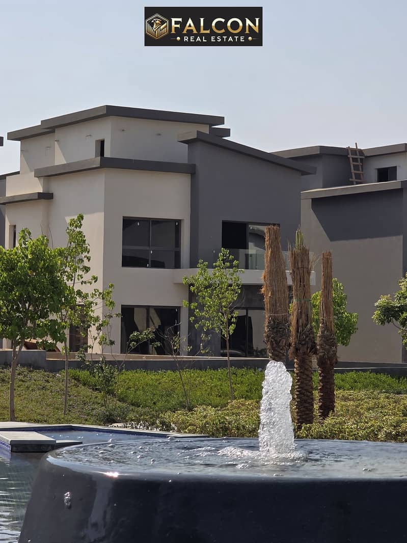 12 WhatsApp Image 2025-10-18 at 14.27. 43_5155ca3a. jpg