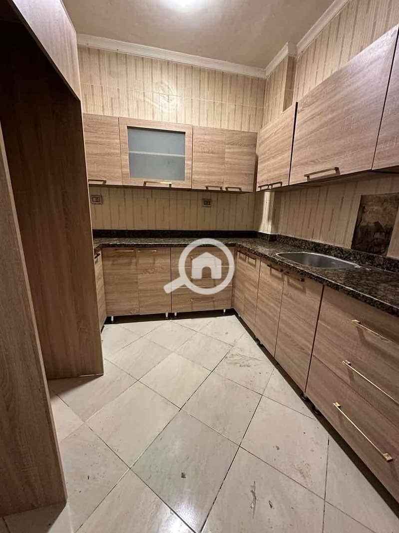 2 4658f18a-9201-4344-ae37-06475327fa5d. jpg