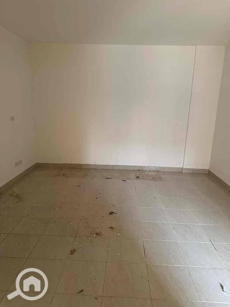 5 08a81fa4-e685-4bfd-b705-f7a63f1ce6dc. jpg