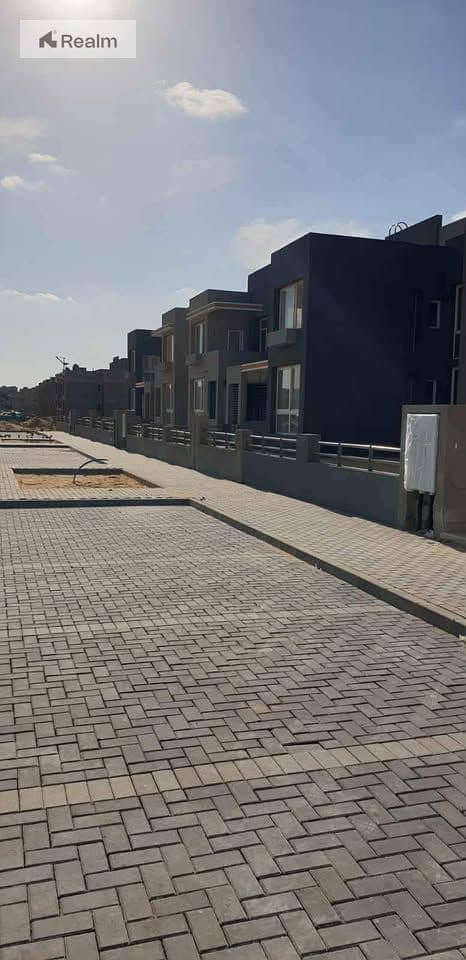 8 473432132_626633709740886_894517453695993020_n. jpg