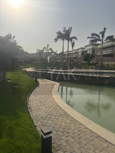 6 Bedroom Twin House for Sale in New Cairo, Cairo - WhatsApp Image 2025-11-04 at 15.26. 42. jpeg 6 Bedroom Twin House for Sale in New Cairo, Cairo - WhatsApp Image 2025-11-04 at 15.26. 42. jpeg
