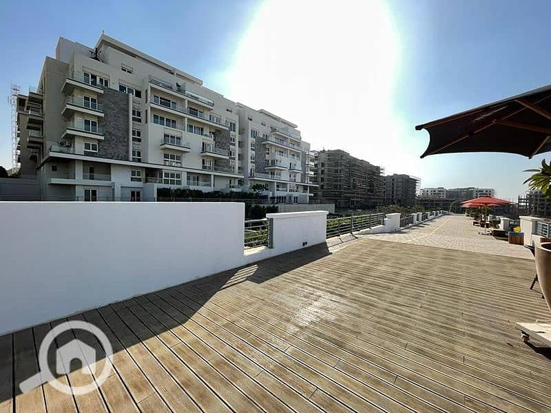 10 WhatsApp Image 2022-10-03 at 6.54. 42 PM (7). jpg