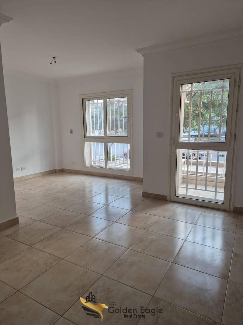 4 2f1f0102-3421-404e-ae07-31f87be9e768. jpg