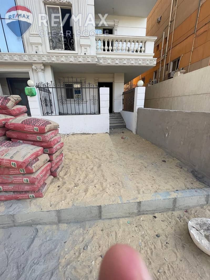 6 5b66b1ba-cfc4-48f4-a708-16c79e6bcef9. jpg