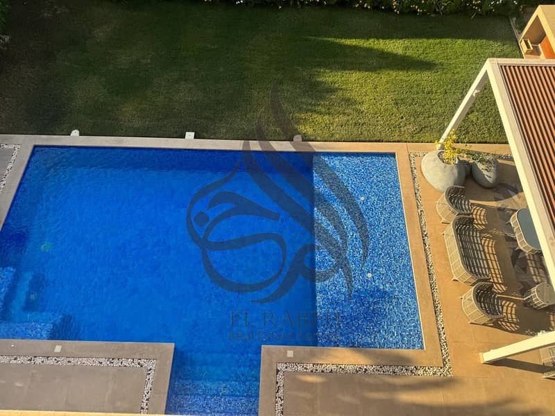 4 WhatsApp Image 2025-11-05 at 2.31. 15 AM (2). jpeg