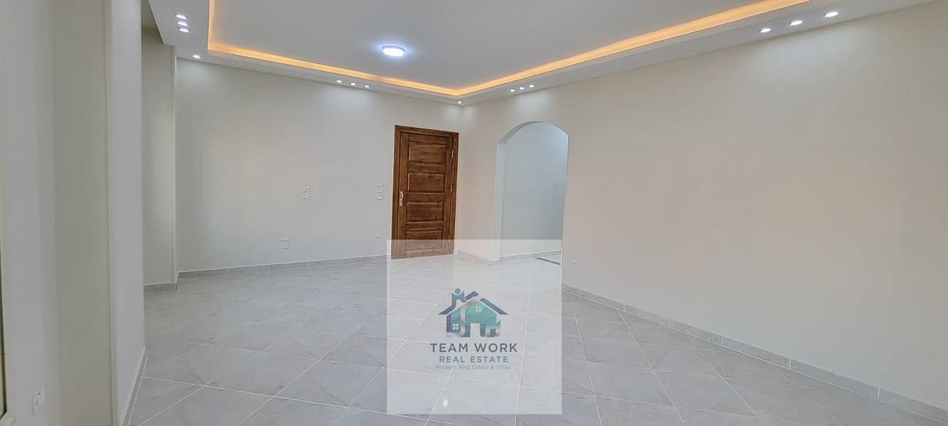 3 WhatsApp Image 2025-09-06 at 12.14. 21 PM (1). jpeg