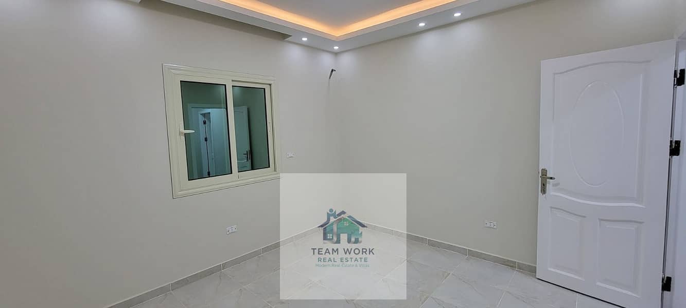 8 WhatsApp Image 2025-09-06 at 12.14. 24 PM (1). jpeg