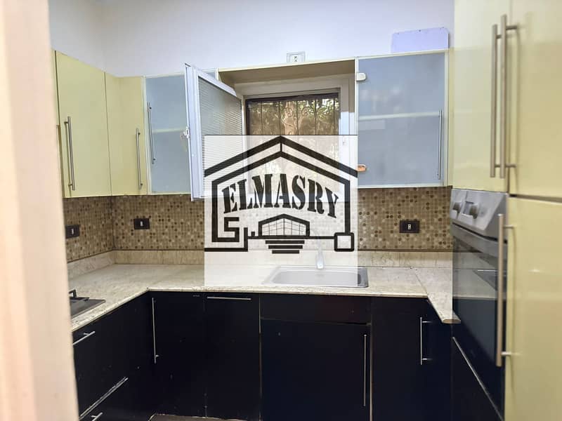 7 7a8f0b03-b38a-45b6-893e-dc07b6f8ef5a. jpeg