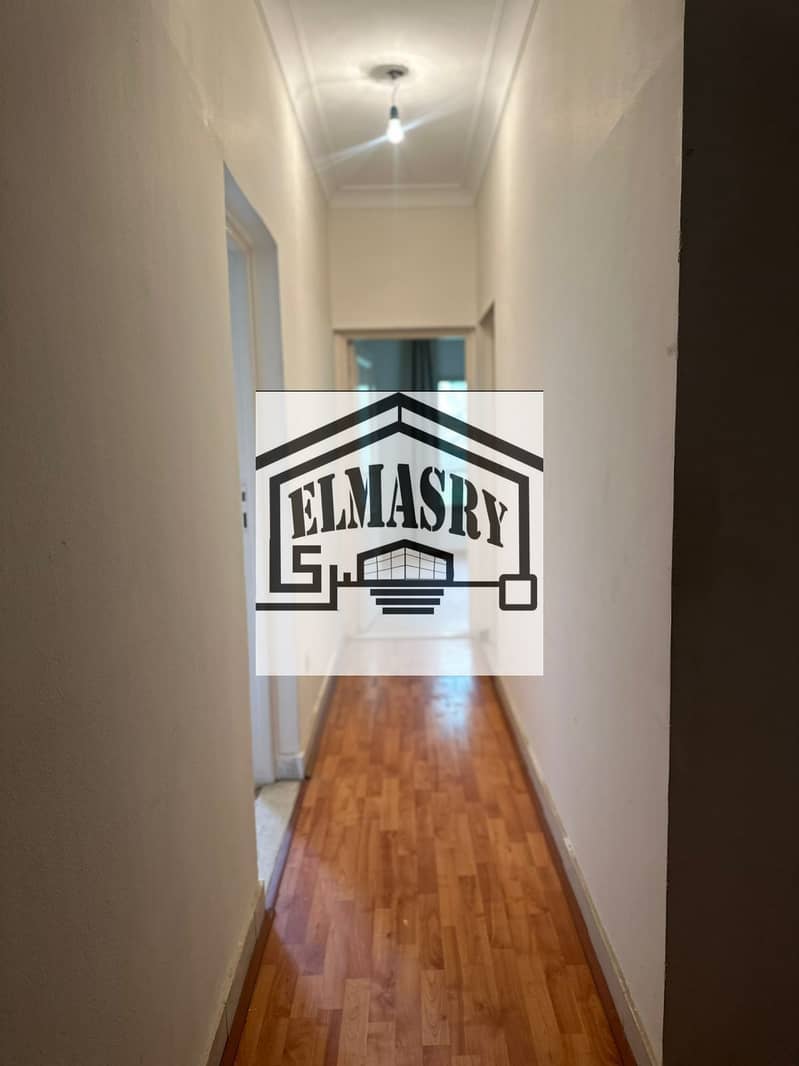 8 7de970f9-203d-44e7-a0bb-e276437e9241. jpeg