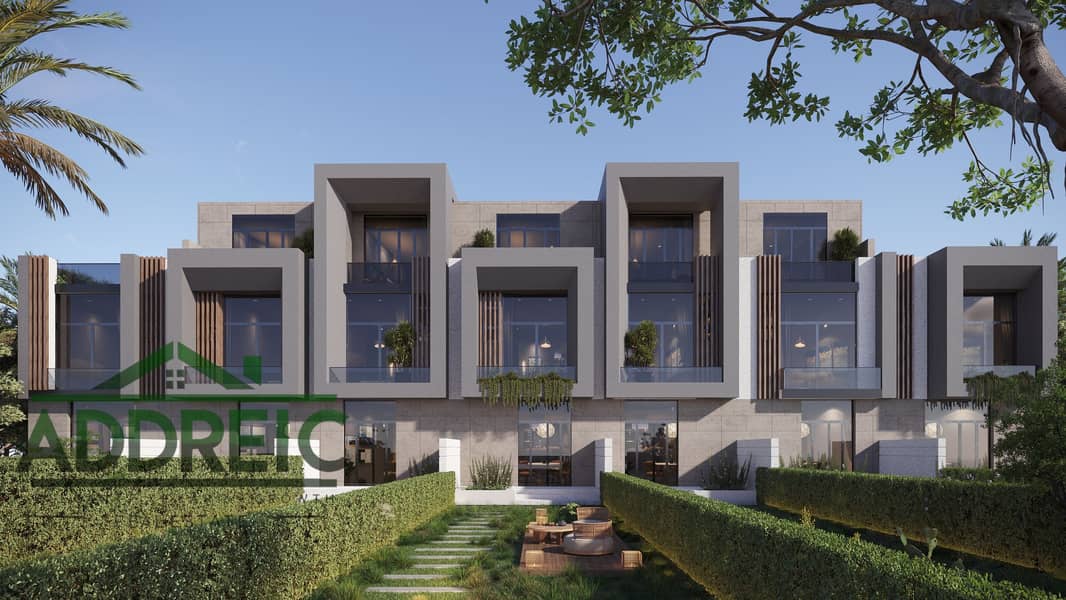 5 NESTELLE BACK. jpg