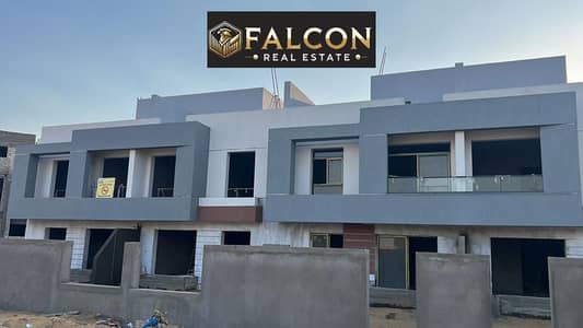 4 Bedroom Villa for Sale in New Cairo, Cairo - 7700e89c-95ac-45a8-9d7b-0eb0fa3d4843. jpg