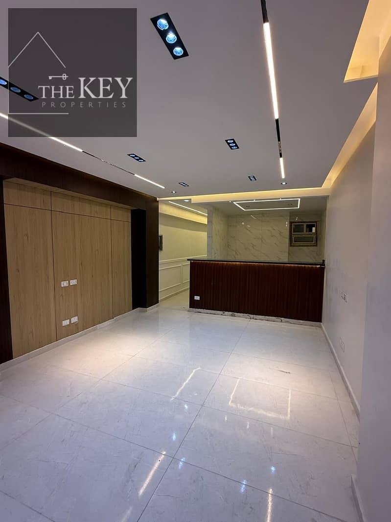 ae1432e0-f74c-457a-89b9-8c0a1783e6e4. jpg