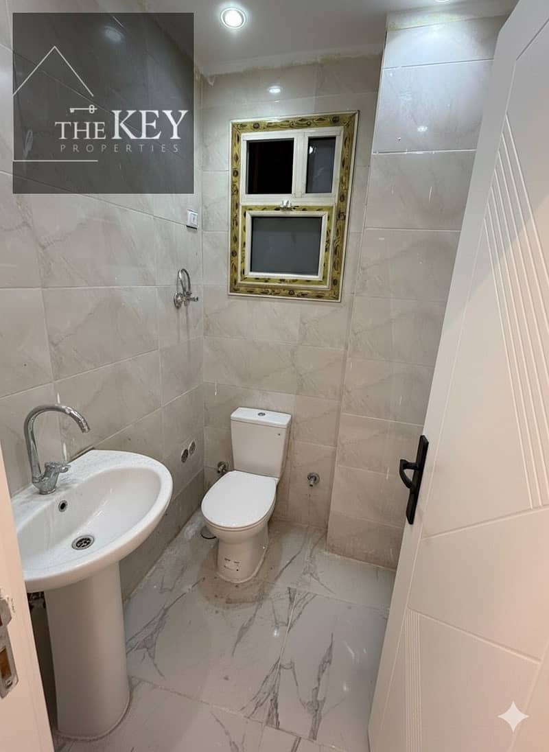 13 f6848a9c-5650-4488-aa27-9ab27942f8d1. jpg